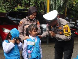 Polisi Sahabat Anak di TK ABA Nanga Pinoh, Anak-Anak Meriahkan Kemerdekaan dengan Ceria